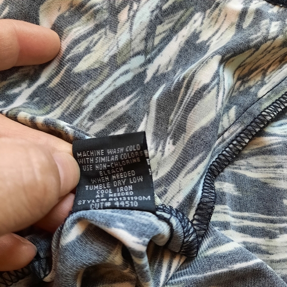 Connected abstract ikat print wrap midi dress 10 - Picture 10 of 13